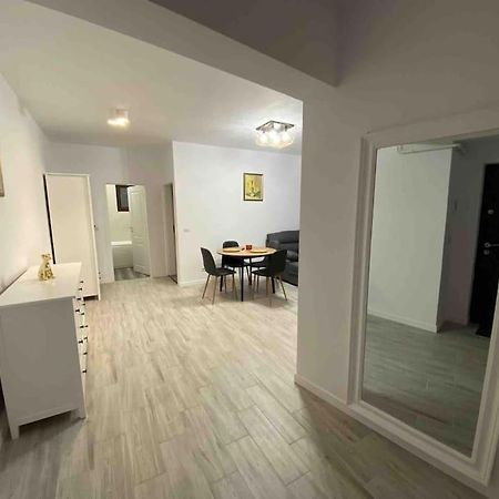 Zamca 08 Apartment Suceava Ngoại thất bức ảnh
